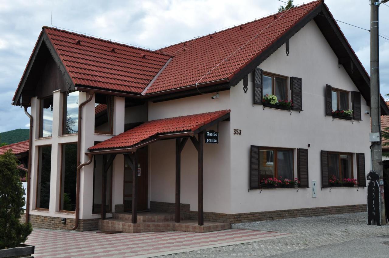 Andras Penzion Krásnohorské Podhradie Exterior photo